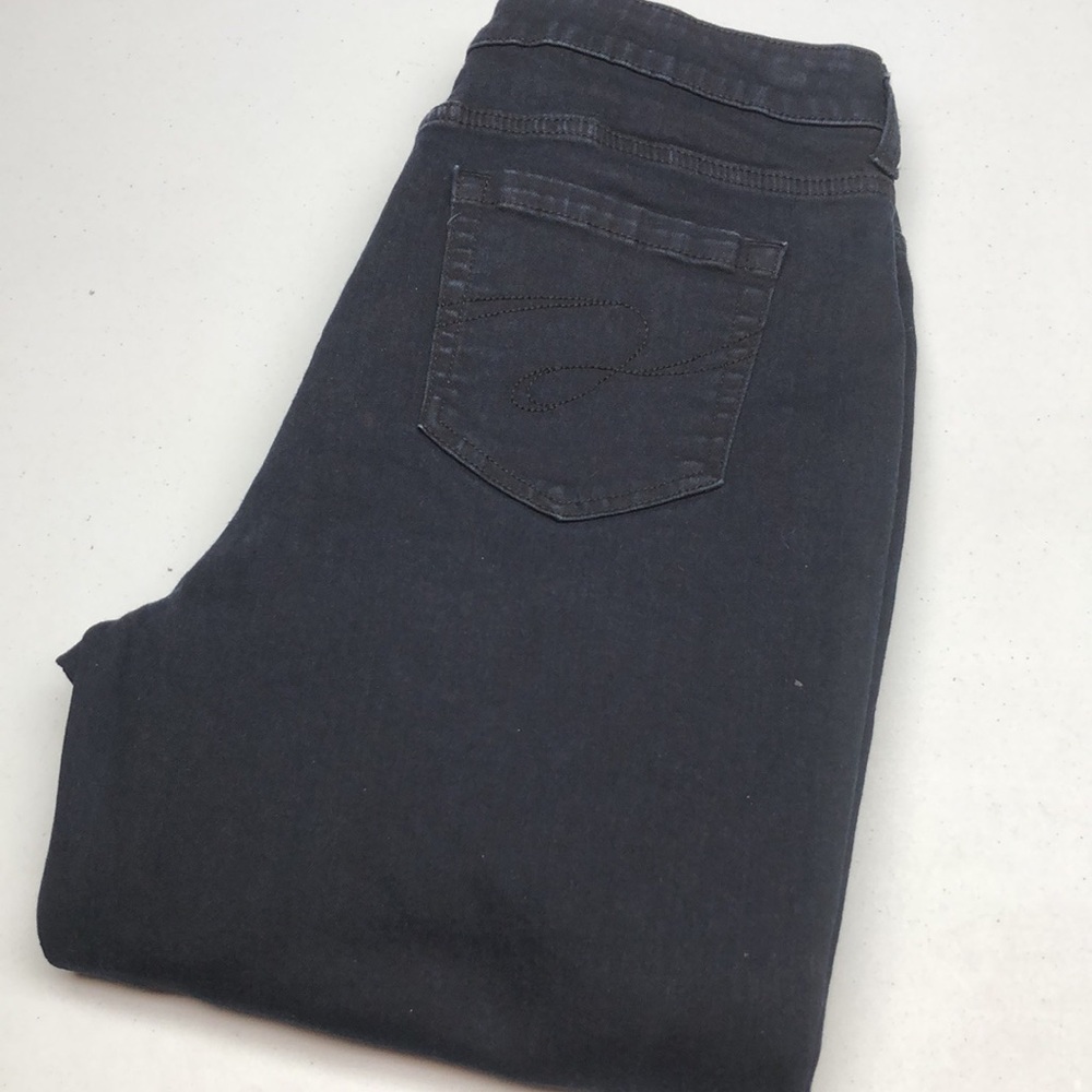 LIKE NEW JESSICA DREAM FIT BODY SHAPER JEANS 14/32x28 ⭐️